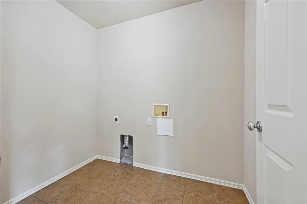 2709 20th Street Broken Arrow, OK 74012