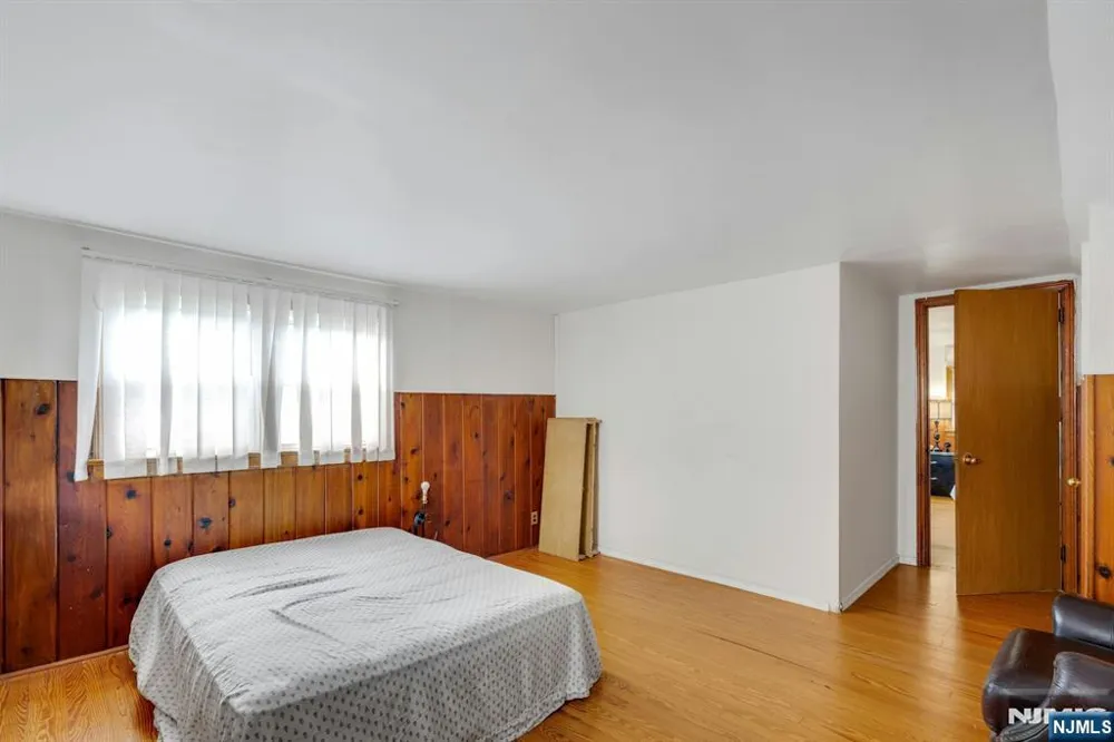 48 Doherty Drive Clifton, NJ 07013