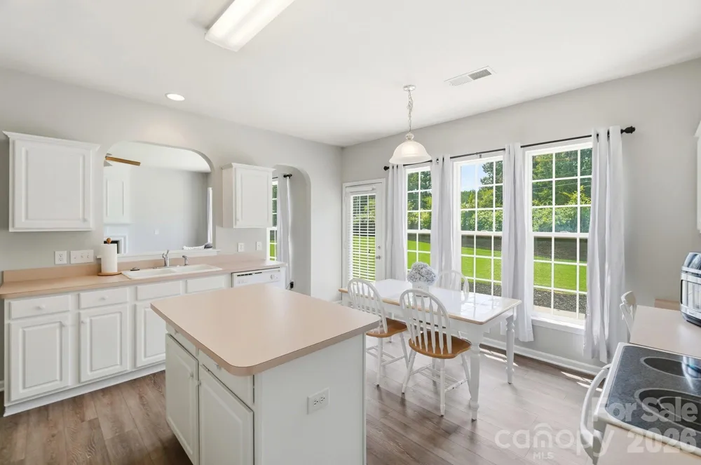 7724 Dinniston Drive Huntersville, NC 28078