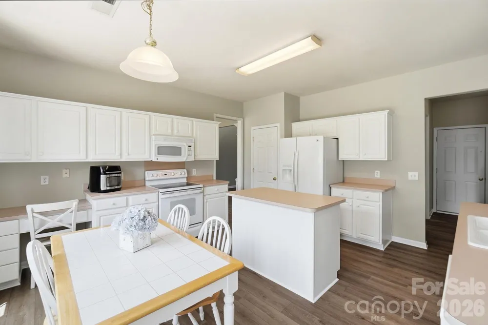 7724 Dinniston Drive Huntersville, NC 28078