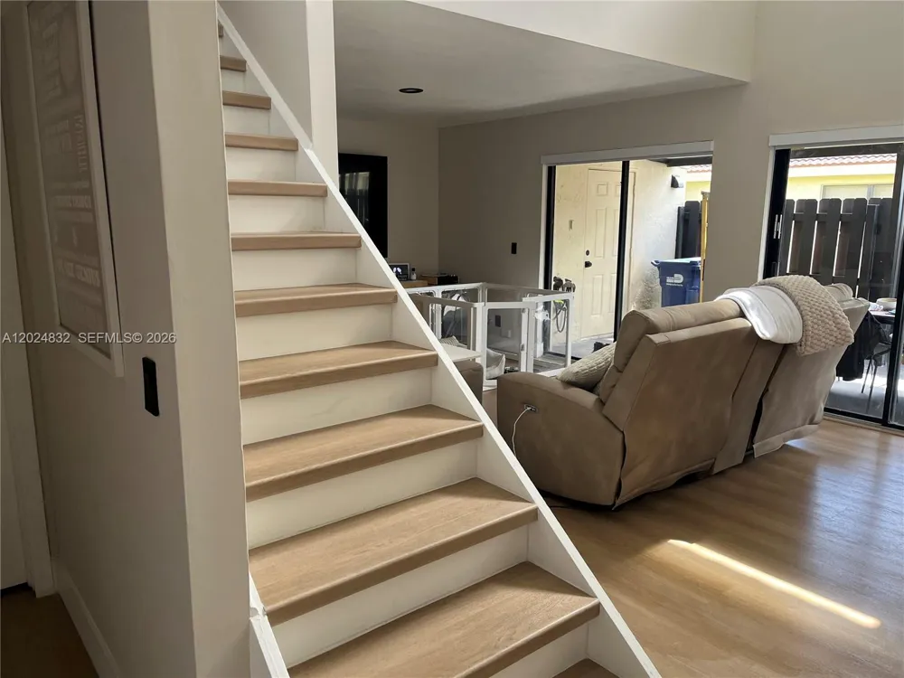 6538 NW 170th Ln Hialeah, FL 33015