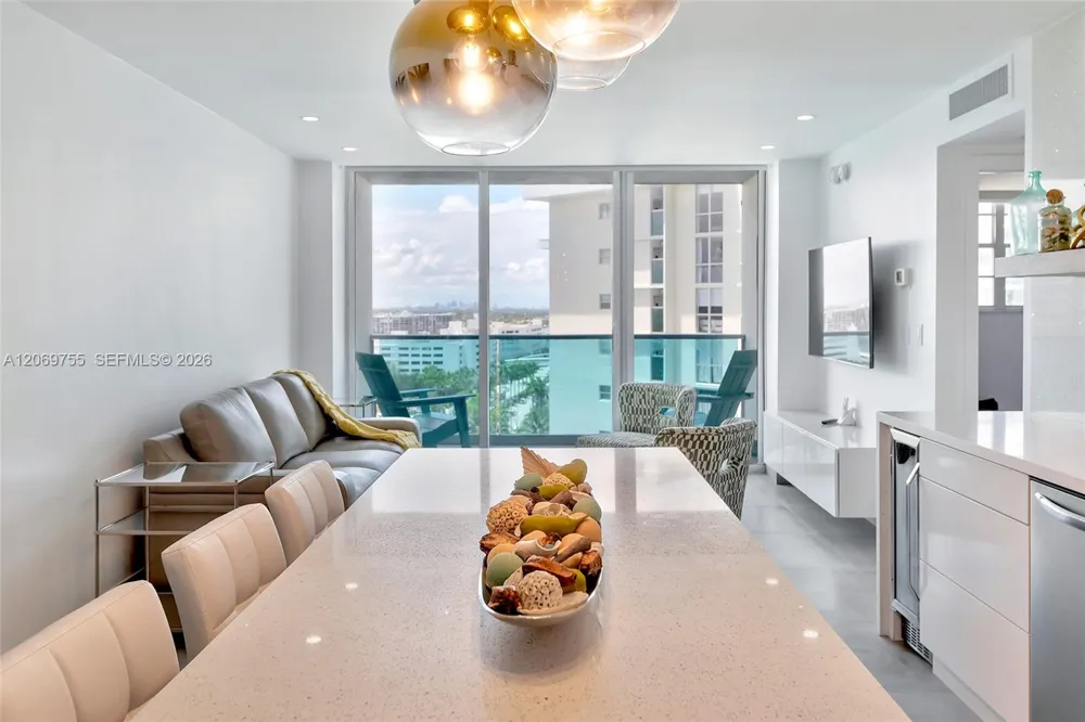 4001 S Ocean Dr #14H Hollywood, FL 33019