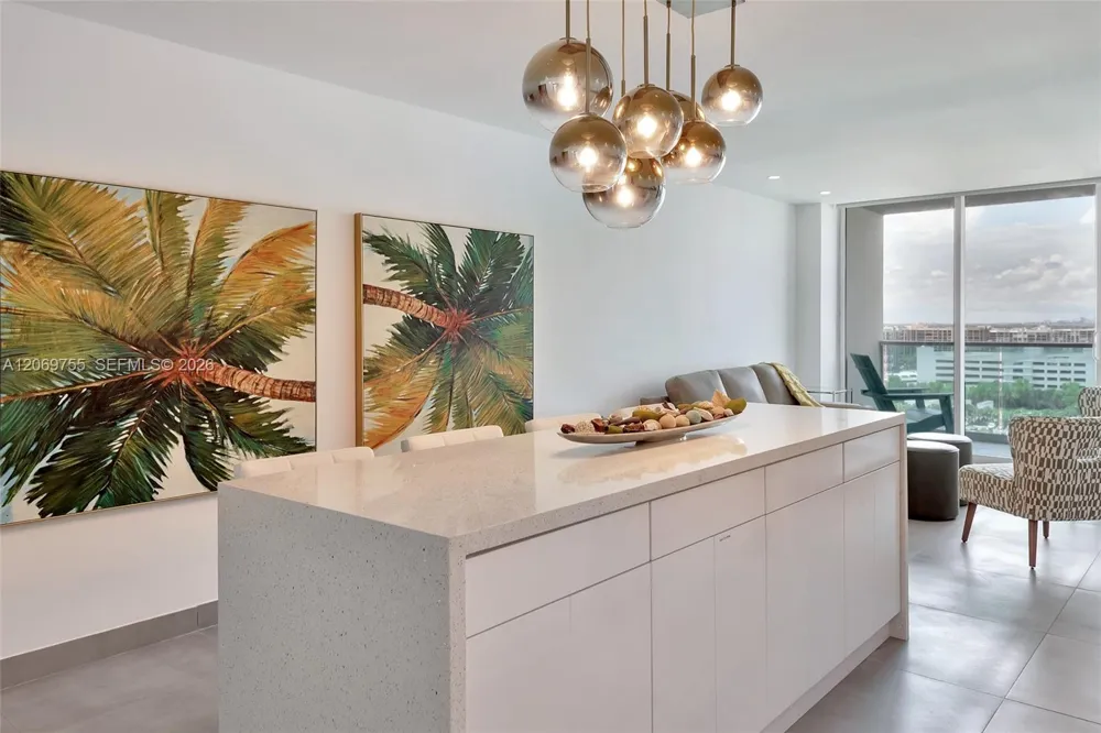 4001 S Ocean Dr #14H Hollywood, FL 33019