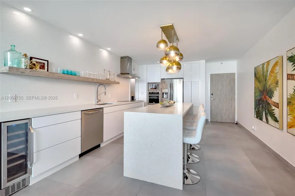4001 S Ocean Dr #14H Hollywood, FL 33019