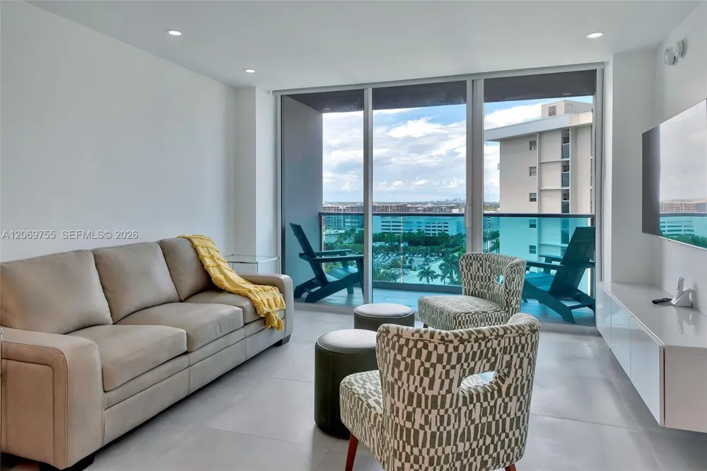 4001 S Ocean Dr #14H Hollywood, FL 33019