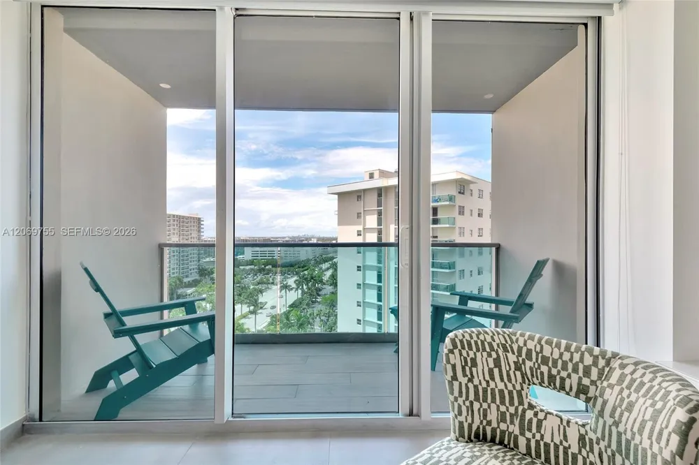 4001 S Ocean Dr #14H Hollywood, FL 33019