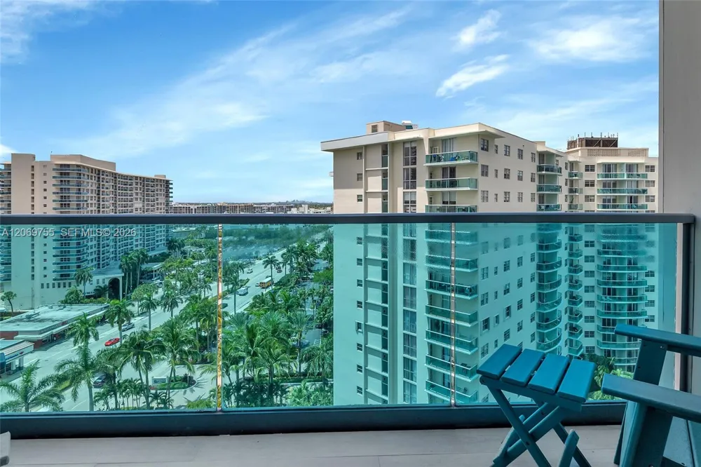 4001 S Ocean Dr #14H Hollywood, FL 33019