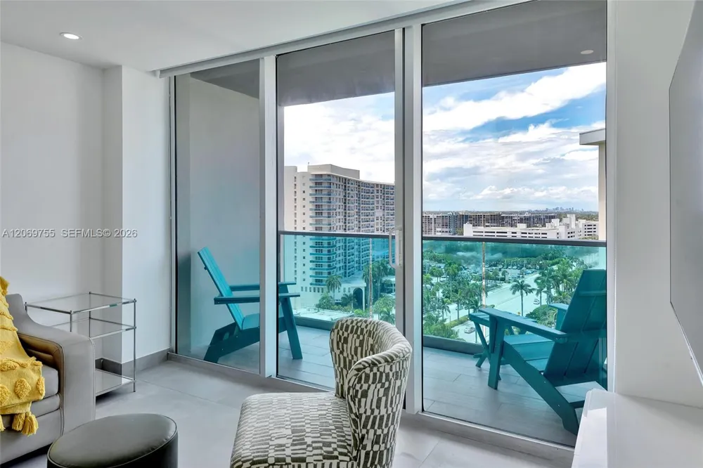 4001 S Ocean Dr #14H Hollywood, FL 33019