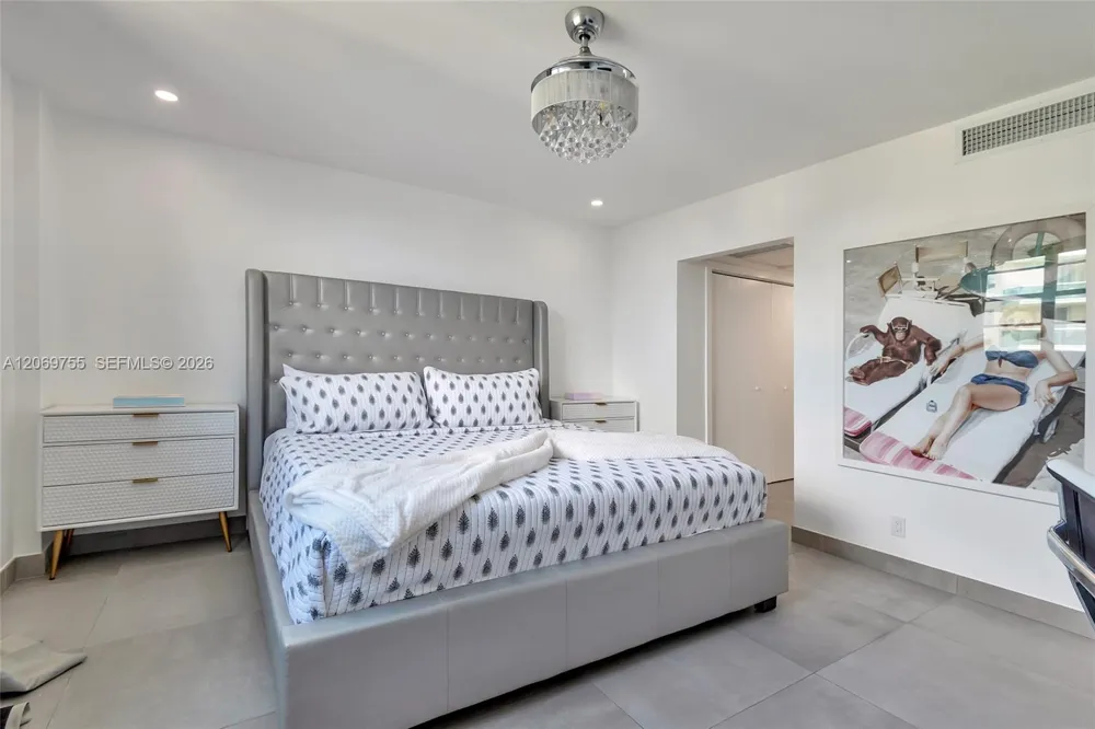 4001 S Ocean Dr #14H Hollywood, FL 33019