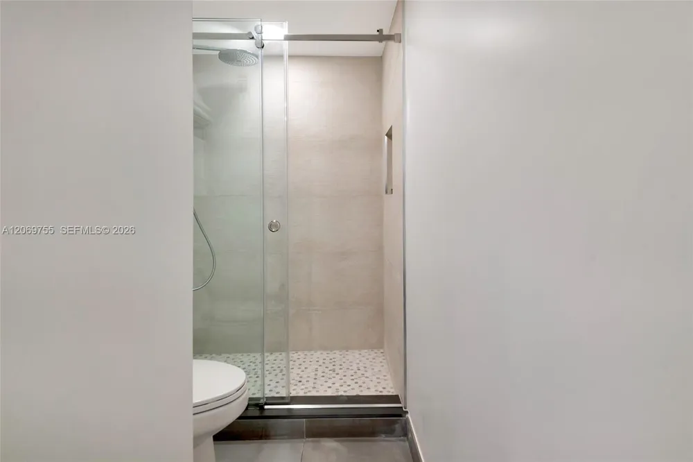 4001 S Ocean Dr #14H Hollywood, FL 33019