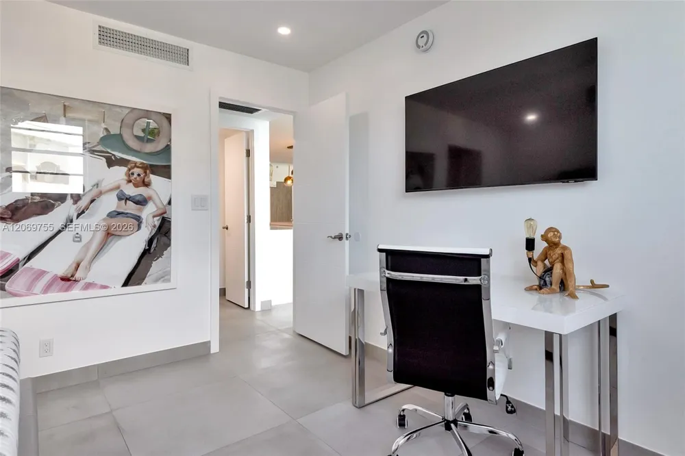 4001 S Ocean Dr #14H Hollywood, FL 33019