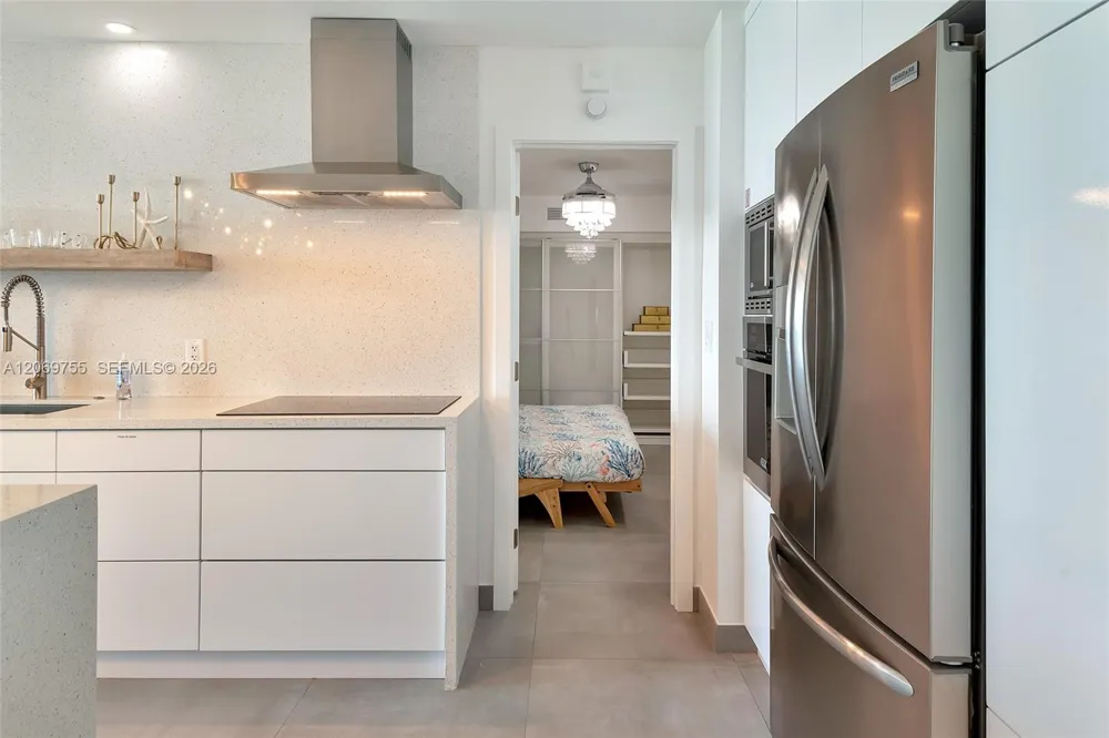4001 S Ocean Dr #14H Hollywood, FL 33019