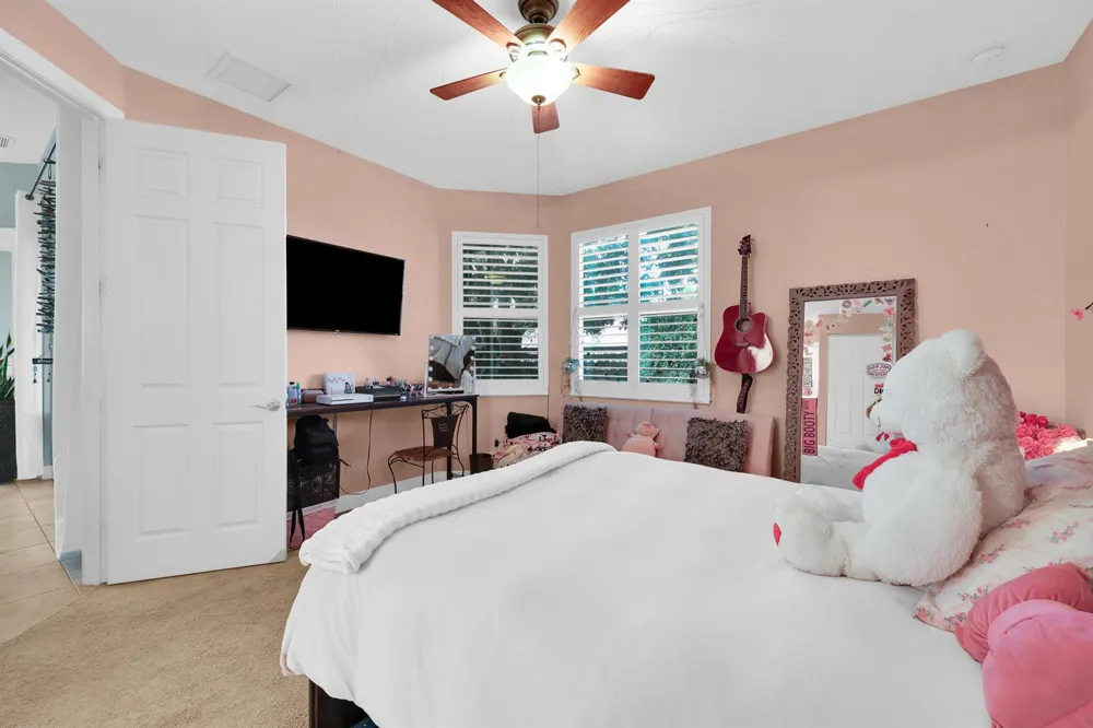 7414 OAKRIDGE PLACE Vero Beach, FL 32966