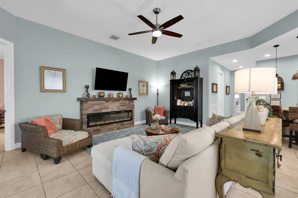 7414 OAKRIDGE PLACE Vero Beach, FL 32966