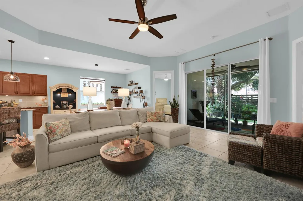 7414 OAKRIDGE PLACE Vero Beach, FL 32966