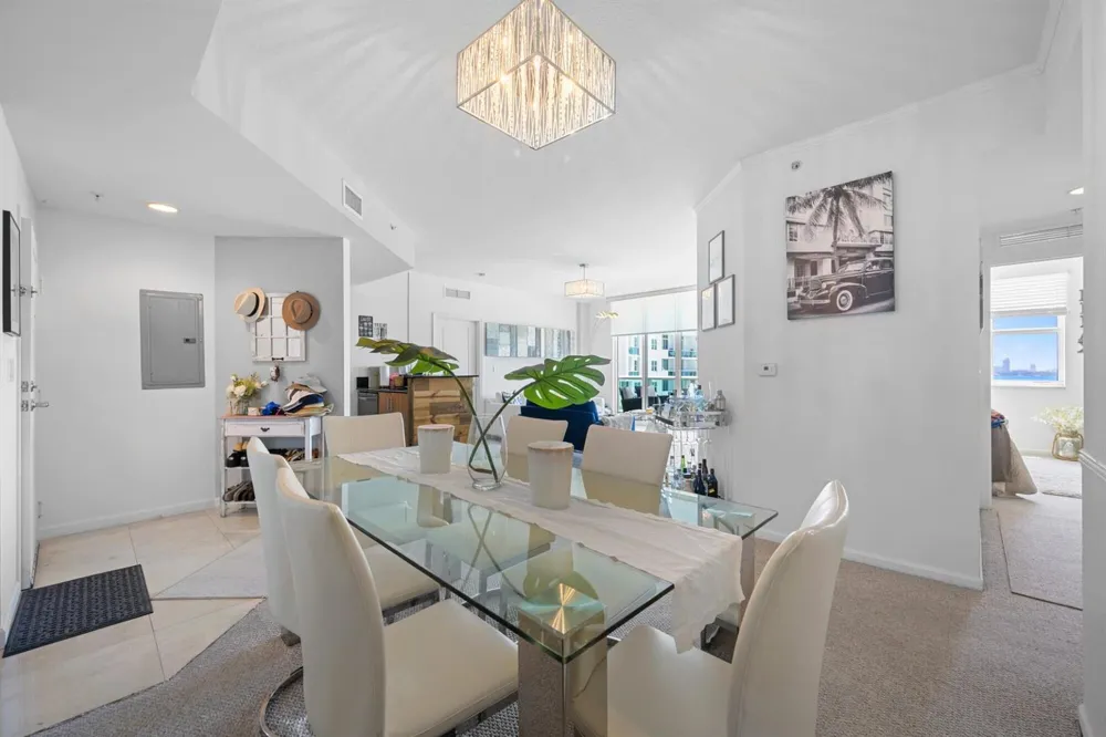 7900 HARBOR ISLAND DRIVE #1517 North Bay Village, FL 33141
