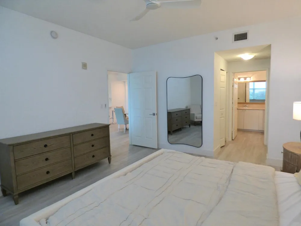 802 W WINDWARD WAY #303 Lantana, FL 33462