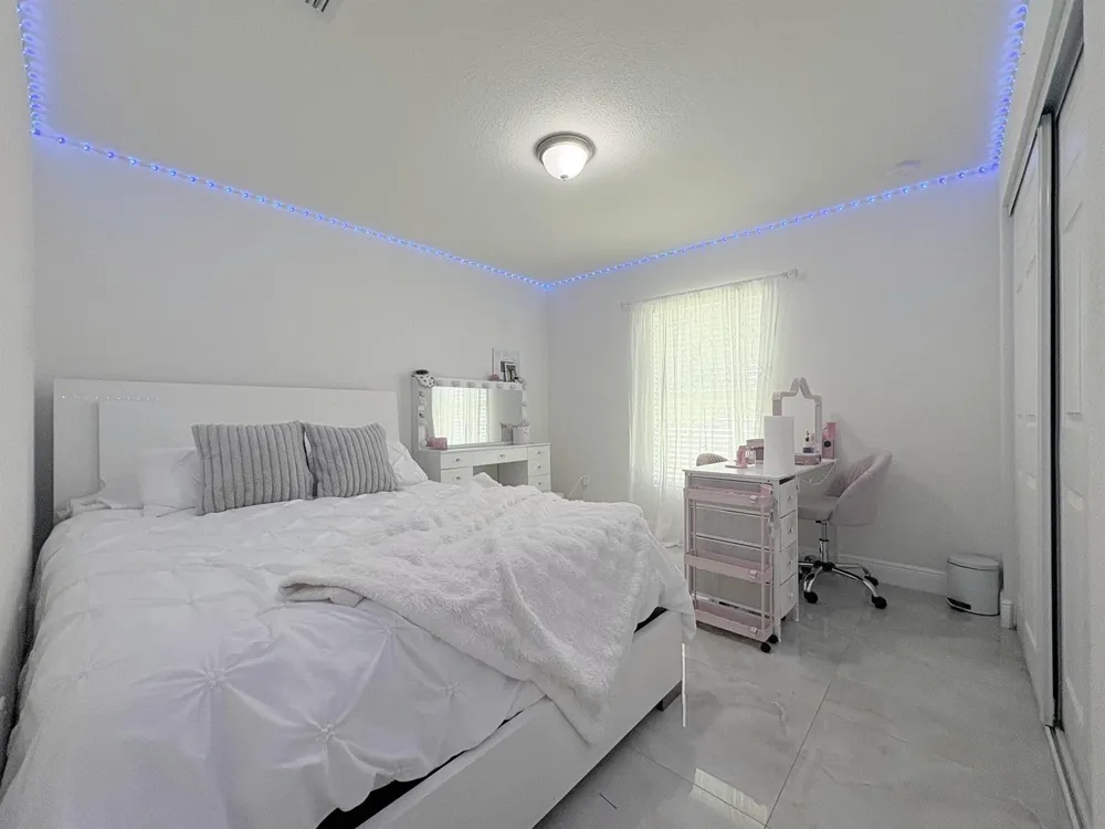 6539 Alexander Road West Palm Beach, FL 33413