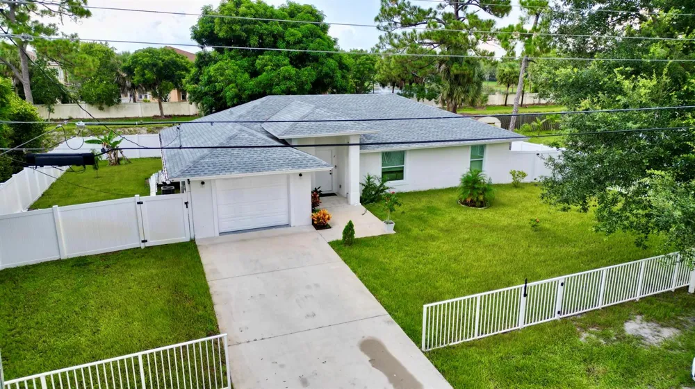 6539 Alexander Road West Palm Beach, FL 33413