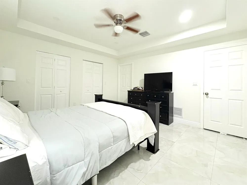 6539 Alexander Road West Palm Beach, FL 33413