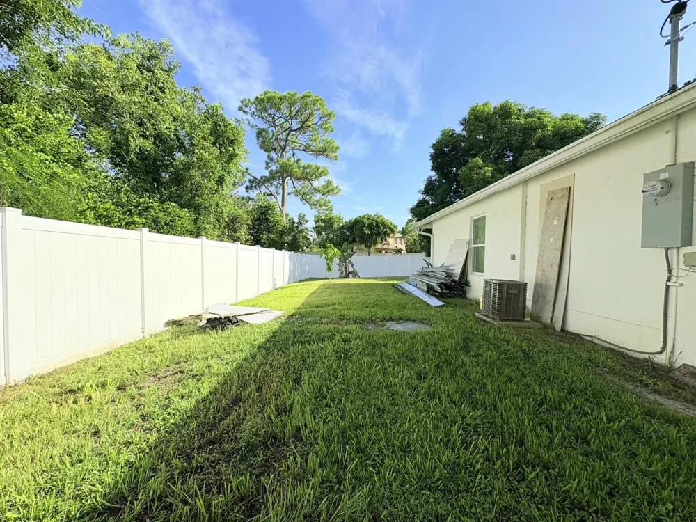 6539 Alexander Road West Palm Beach, FL 33413