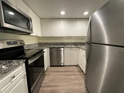 19455 NE 10 AVENUE #2-104