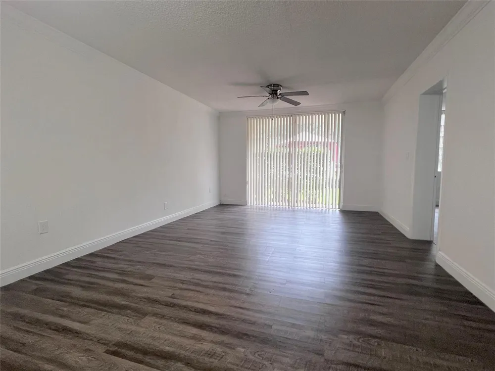 19455 NE 10 AVENUE #2-104 North Miami Beach, FL 33179