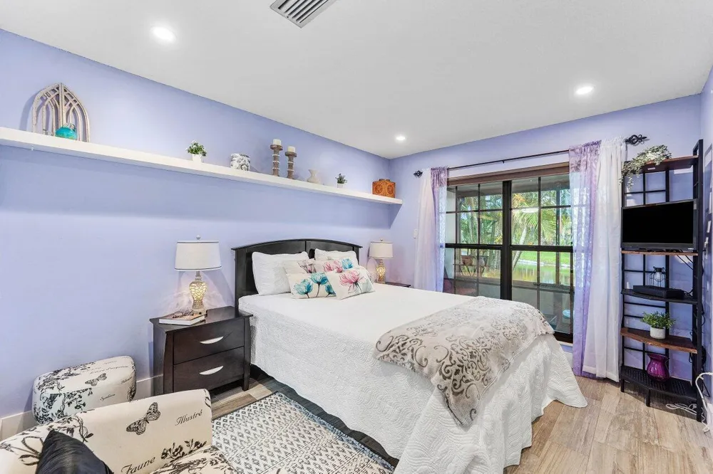18577 Woodstream Drive Boca Raton, FL 33498