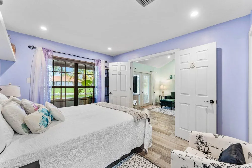 18577 Woodstream Drive Boca Raton, FL 33498