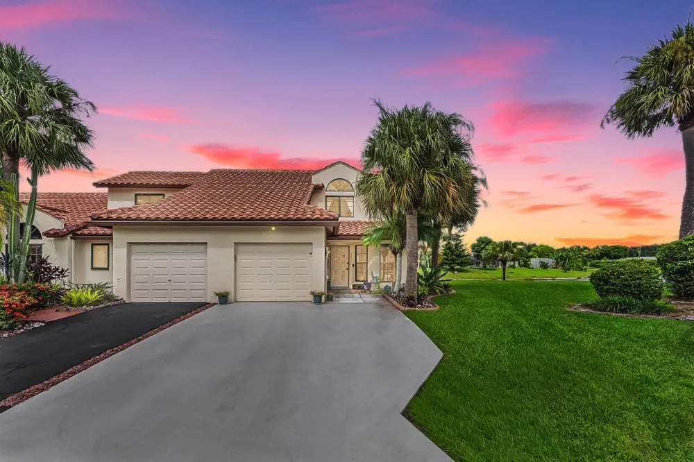 18577 Woodstream Drive Boca Raton, FL 33498