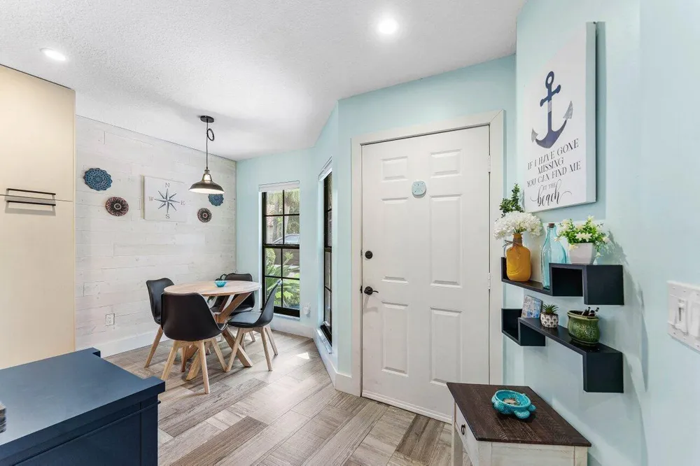 18577 Woodstream Drive Boca Raton, FL 33498