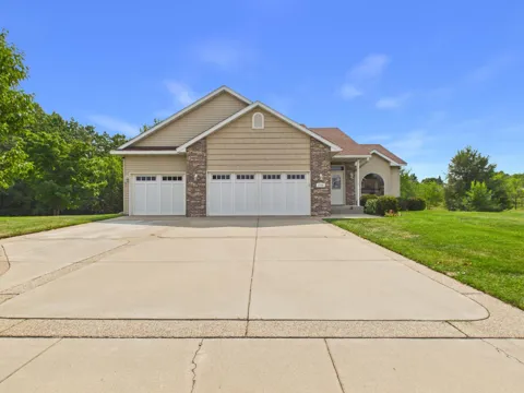 4728 4th Street Loop NE