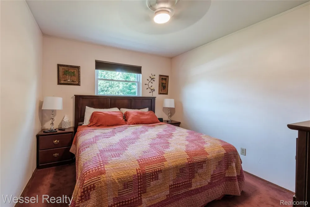2444 Howe Street Shelby Charter Township, MI 48317