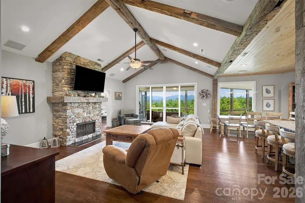 5504 Cedar Cove Way Lenoir, NC 28645