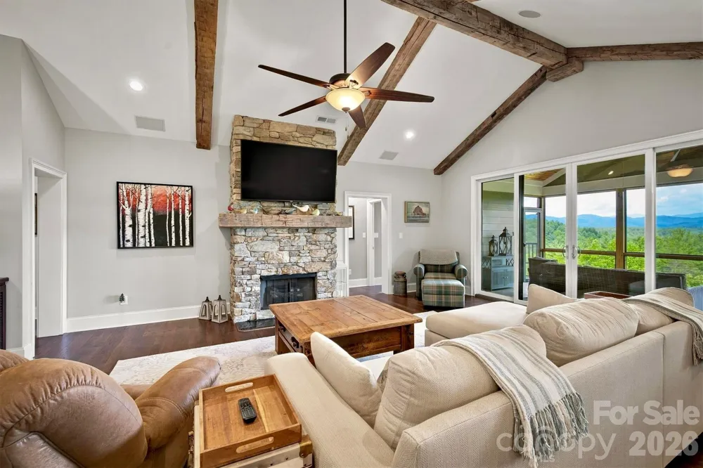 5504 Cedar Cove Way Lenoir, NC 28645