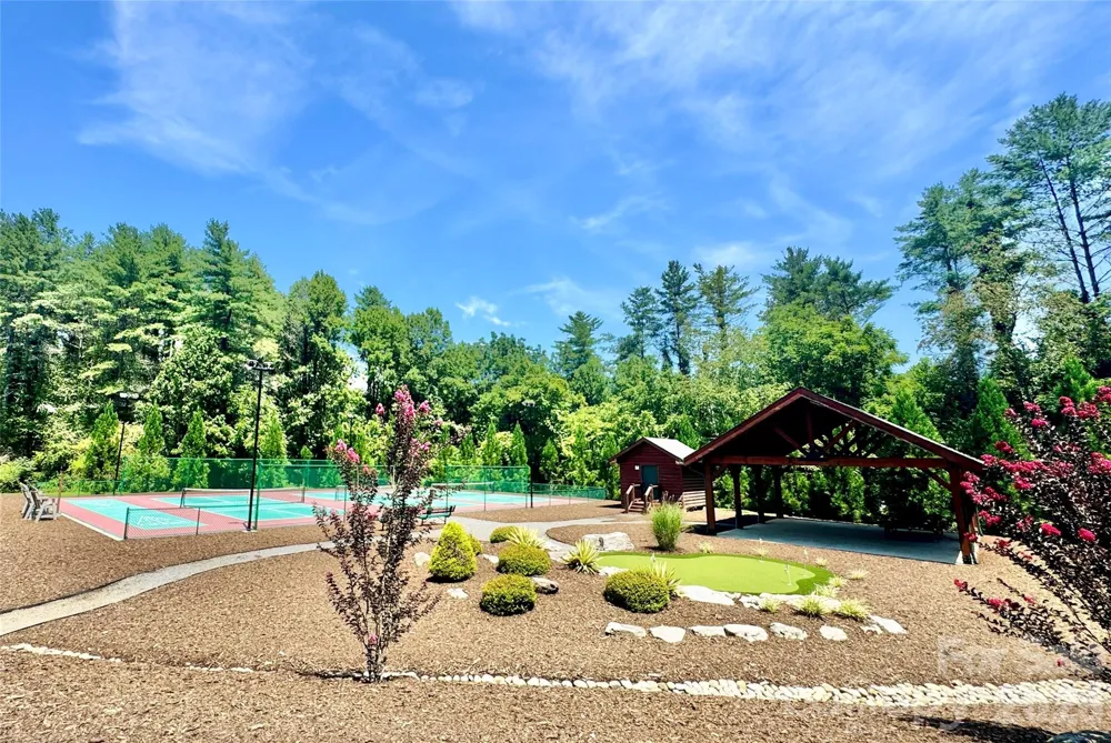 5504 Cedar Cove Way Lenoir, NC 28645