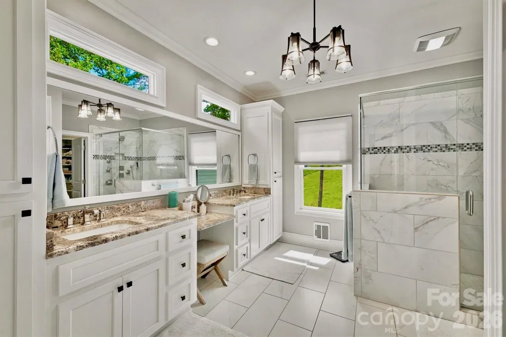 5504 Cedar Cove Way Lenoir, NC 28645