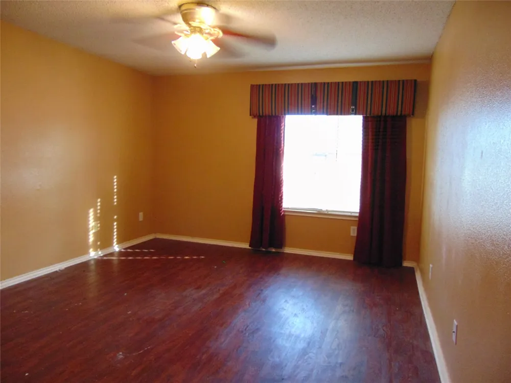7009 Oconnor Street Arlington, TX 76002