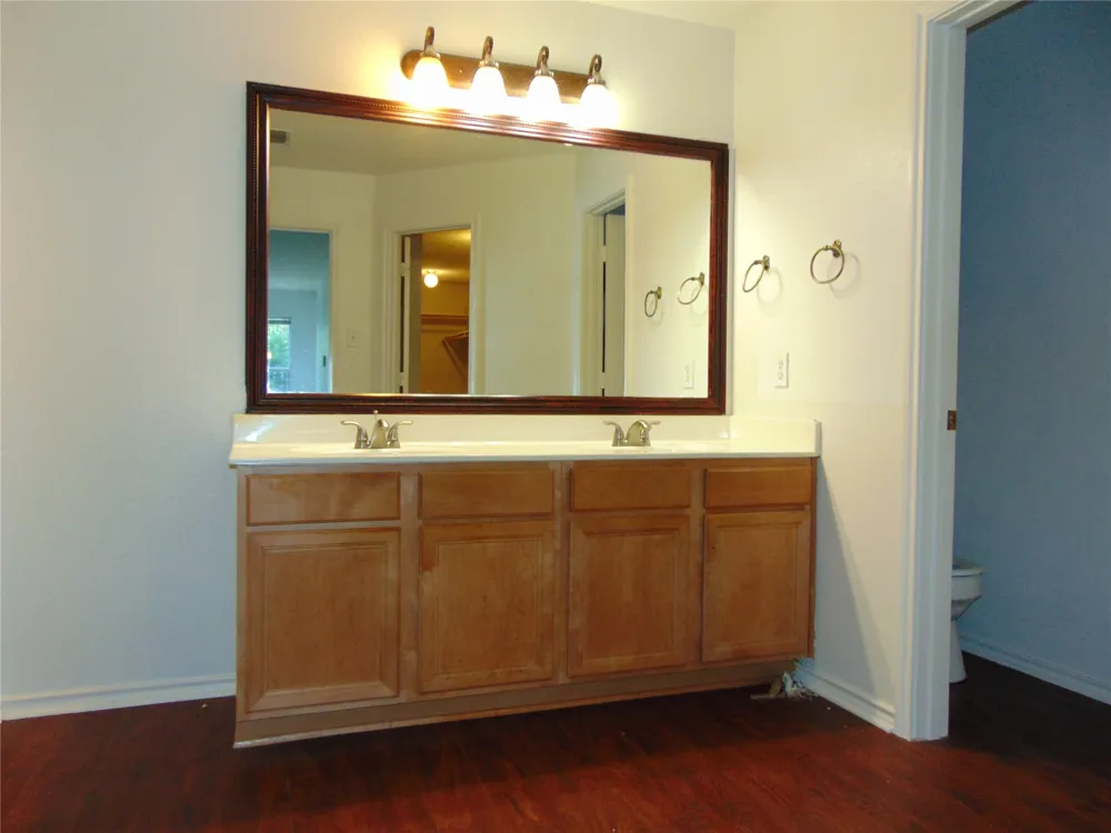 7009 Oconnor Street Arlington, TX 76002