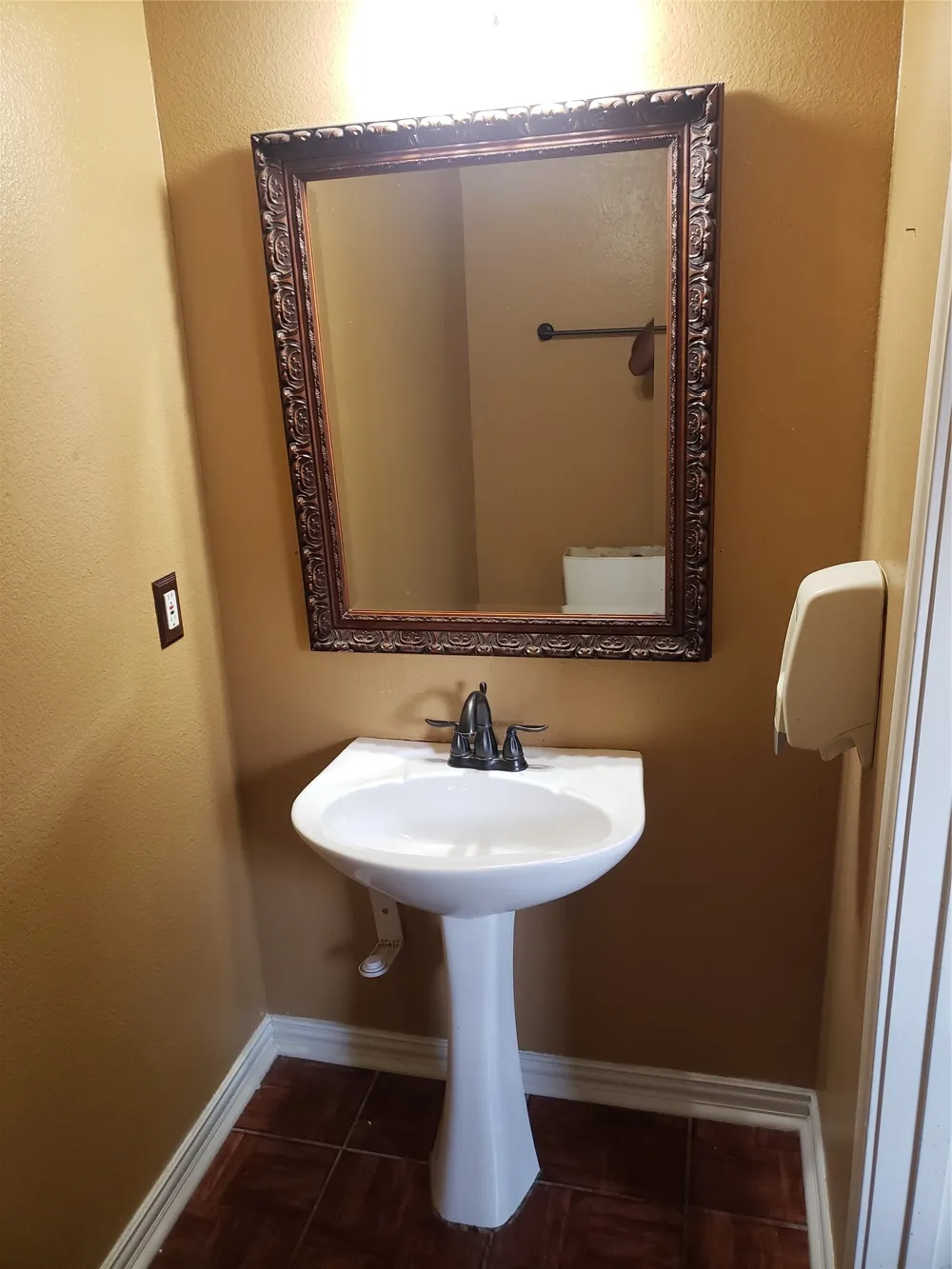 7009 Oconnor Street Arlington, TX 76002