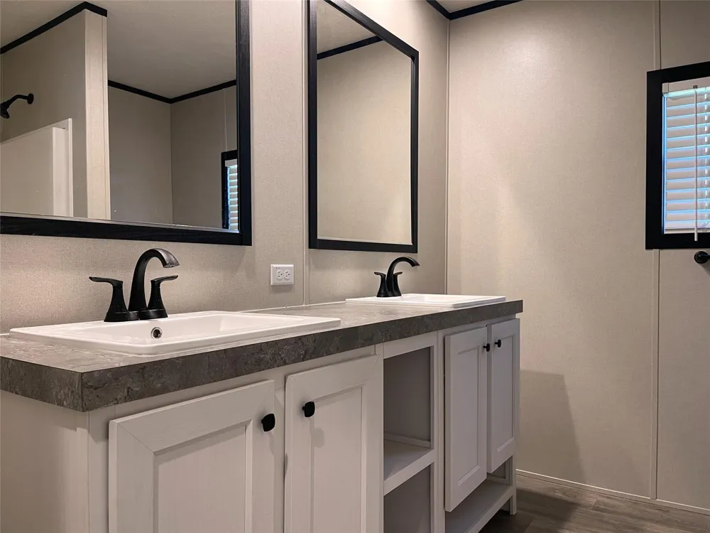 332 County Road 691 Teague, TX 75860