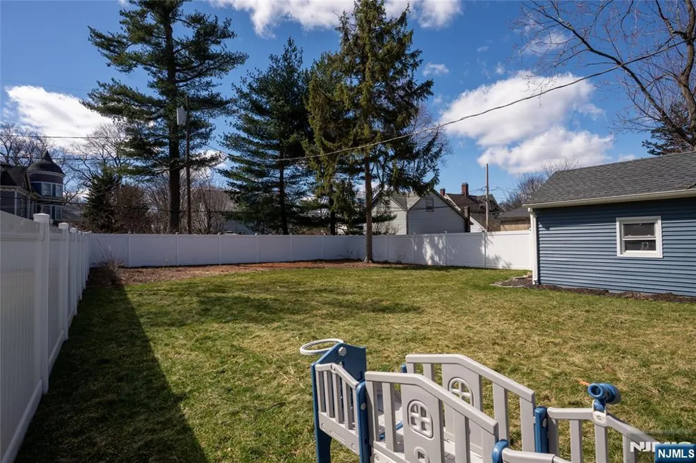 246 Stirling Avenue Orange, NJ 07050