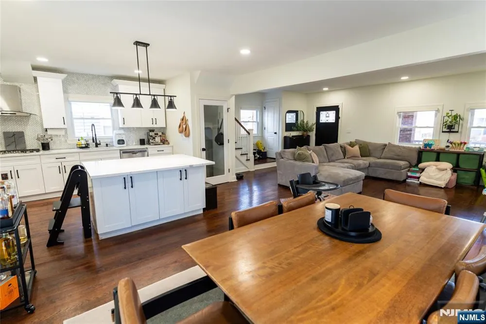 246 Stirling Avenue Orange, NJ 07050