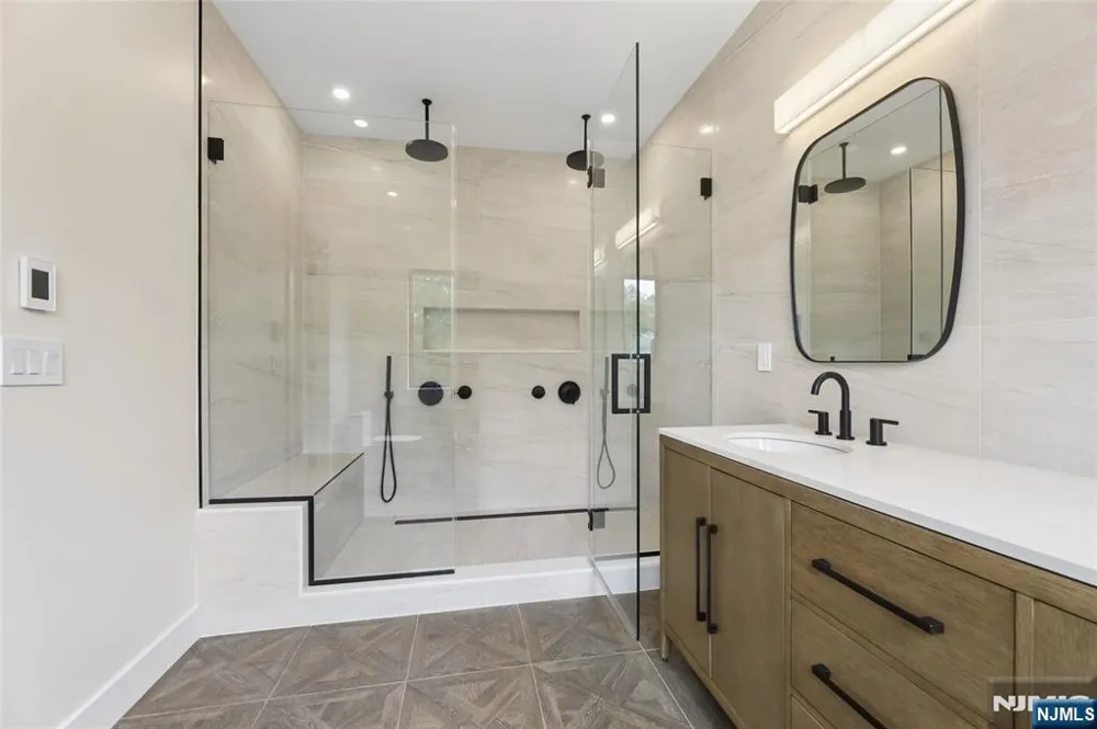1 Bancroft Place Cresskill, NJ 07626