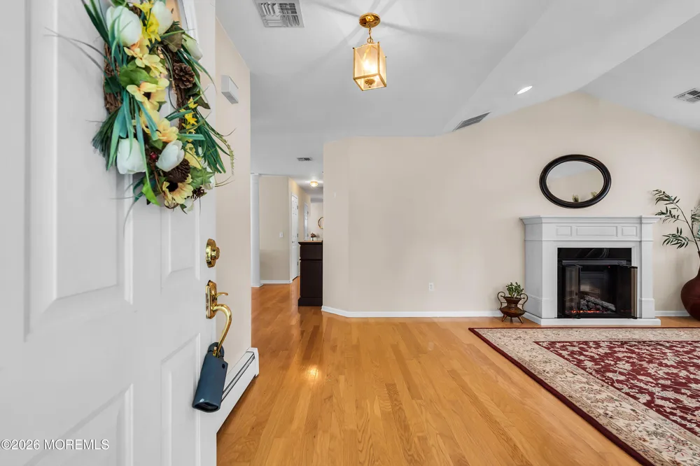 155 Skyline Drive Lakewood, NJ 08701