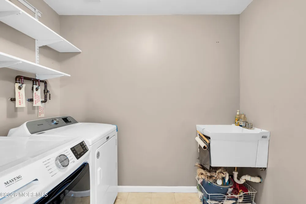 155 Skyline Drive Lakewood, NJ 08701