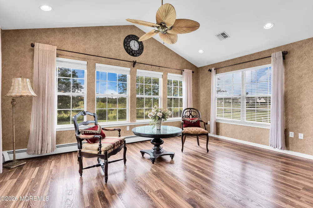 155 Skyline Drive Lakewood, NJ 08701