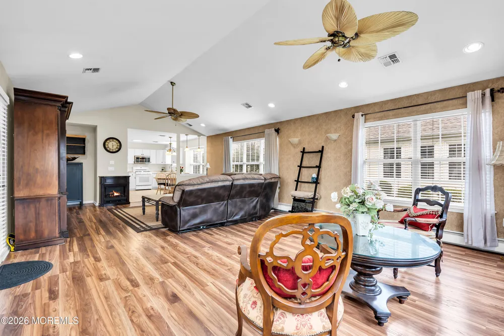 155 Skyline Drive Lakewood, NJ 08701