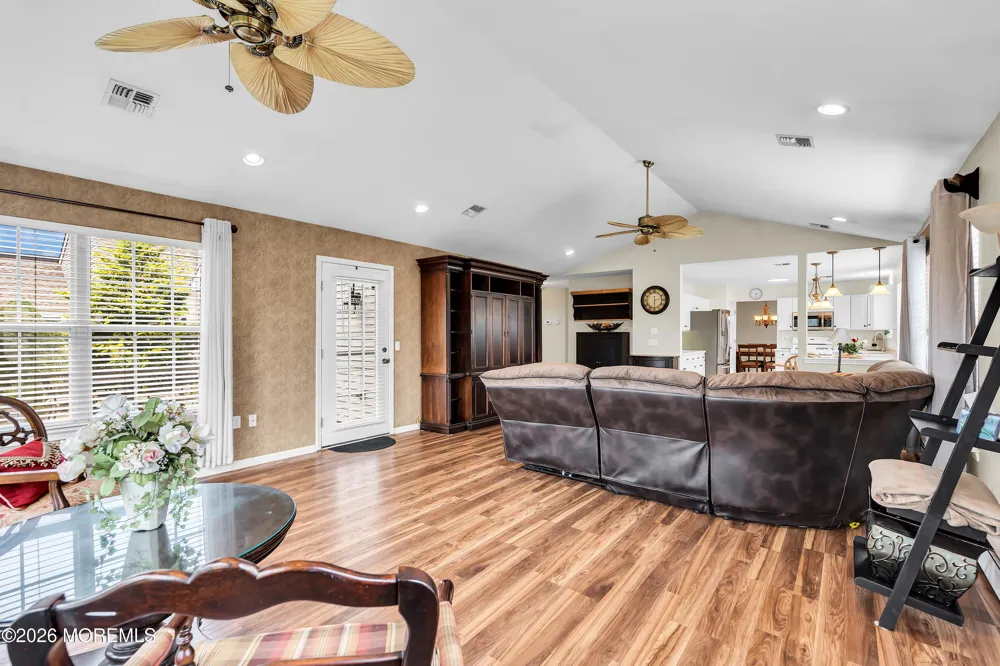 155 Skyline Drive Lakewood, NJ 08701