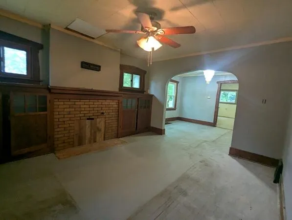 140 W Addison Street Jackson City, MI 49203